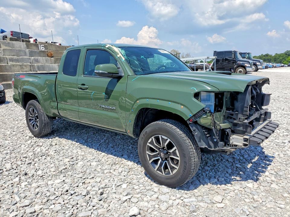 60948736 :رقم المزاد ، 3TYSZ5AN8NT059621 vin ، 2022 Toyota Tacoma مزاد بيع