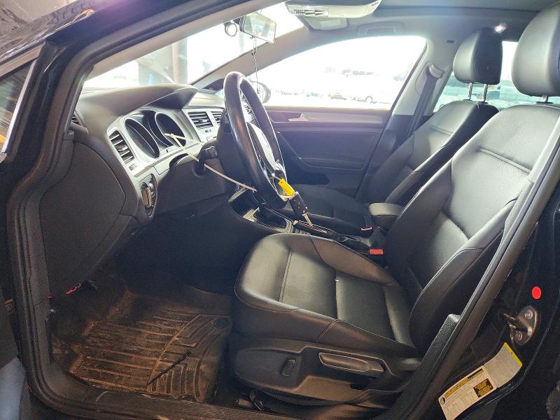 60192066 :رقم المزاد ، 3VWCA7AU1FM520831 vin ، 2015 Volkswagen Golf Sportwagen مزاد بيع