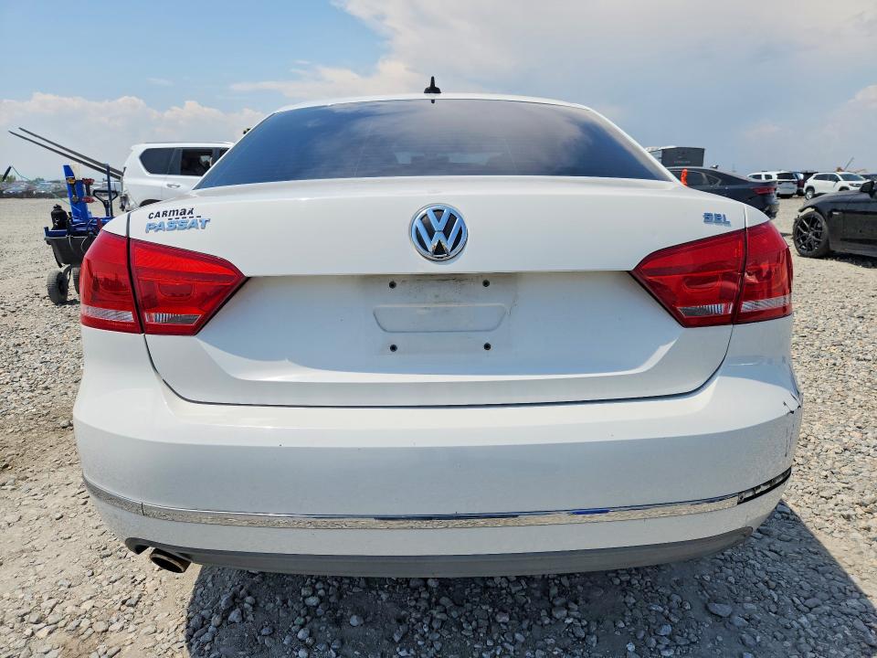 63421256 :رقم المزاد ، 1VWCH7A31CC059856 vin ، 2012 Volkswagen Passat مزاد بيع