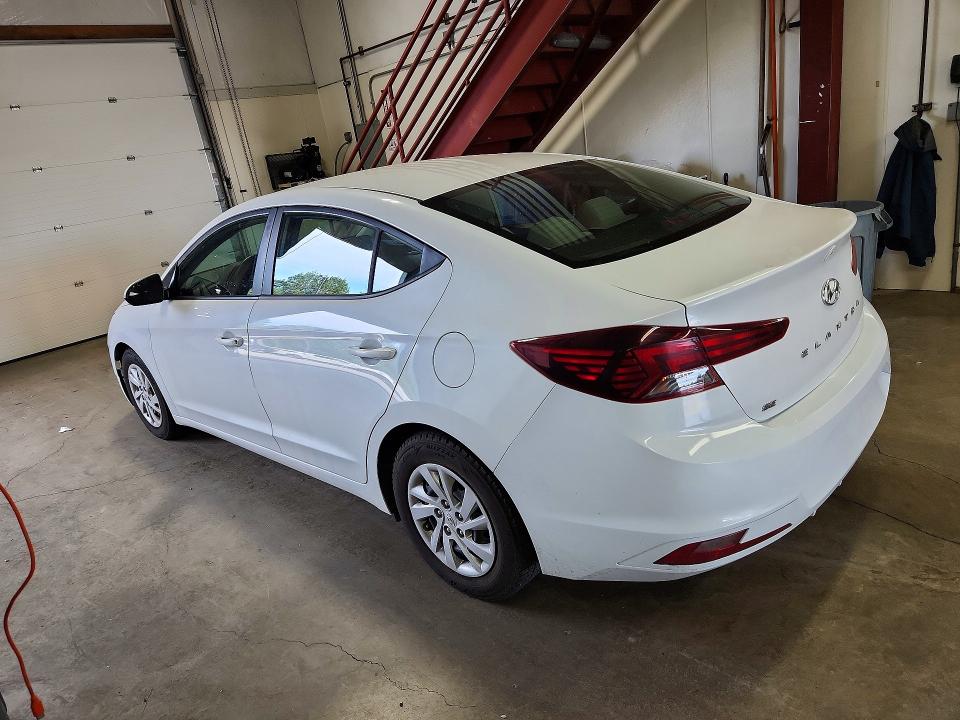63421176 :رقم المزاد ، 5NPD74LFXLH606773 vin ، 2020 Hyundai Elantra مزاد بيع