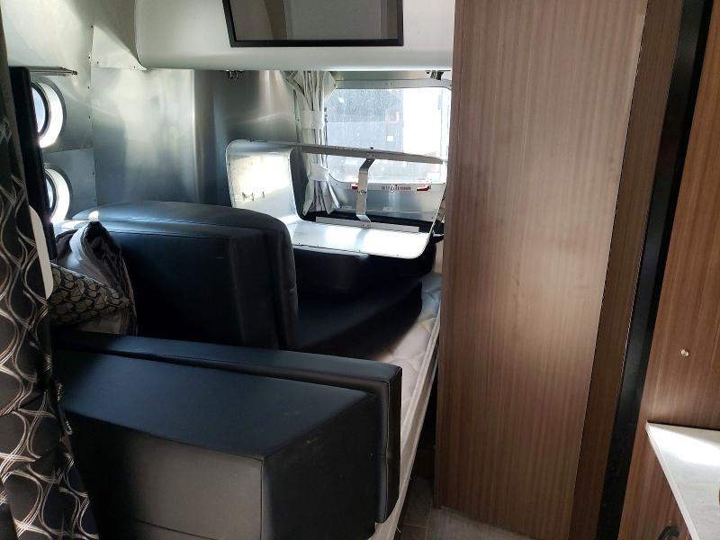 2020 Airstream Bambi / Caravel მანქანა იყიდება აუქციონზე, vin: 1STCMAA13LJ550033, აუქციონის ნომერი: 61763706