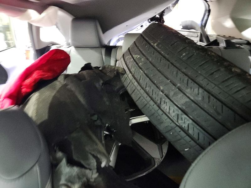 61991126 :رقم المزاد ، 4T3D6RFV3MU020932 vin ، 2021 Toyota Rav4 مزاد بيع