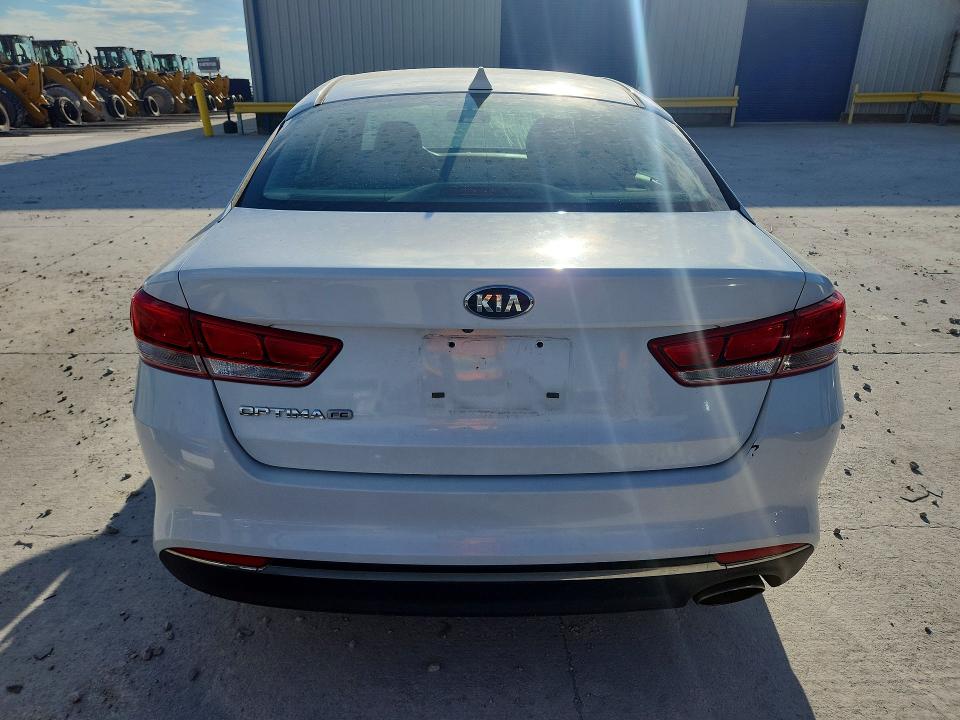 60953486 :رقم المزاد ، 5XXGT4L36HG165970 vin ، 2017 Kia Optima مزاد بيع