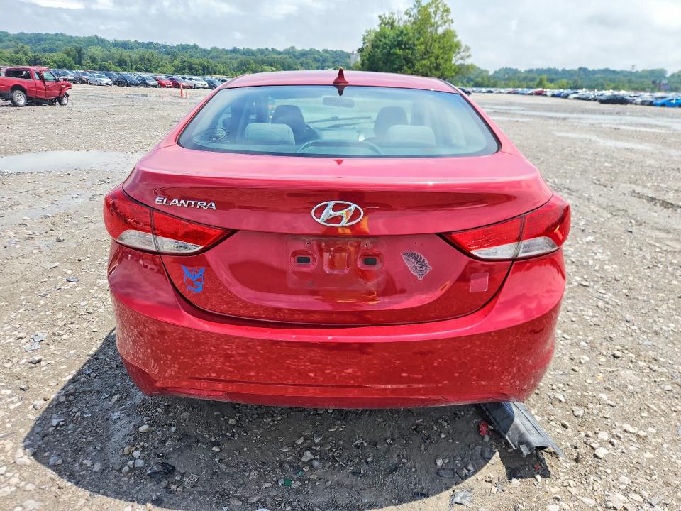 Продажа на аукционе авто 2013 Hyundai Elantra, vin: KMHDH4AE0DU936447, номер лота: 63133206