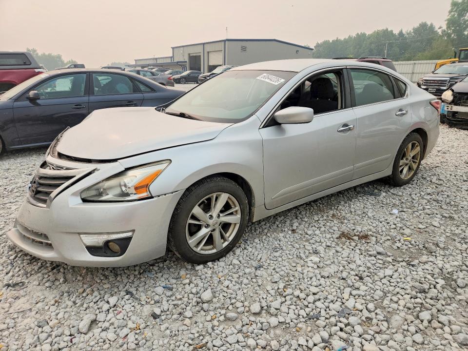 60644226 :رقم المزاد ، 1N4AL3AP3FC585629 vin ، 2015 Nissan Altima مزاد بيع