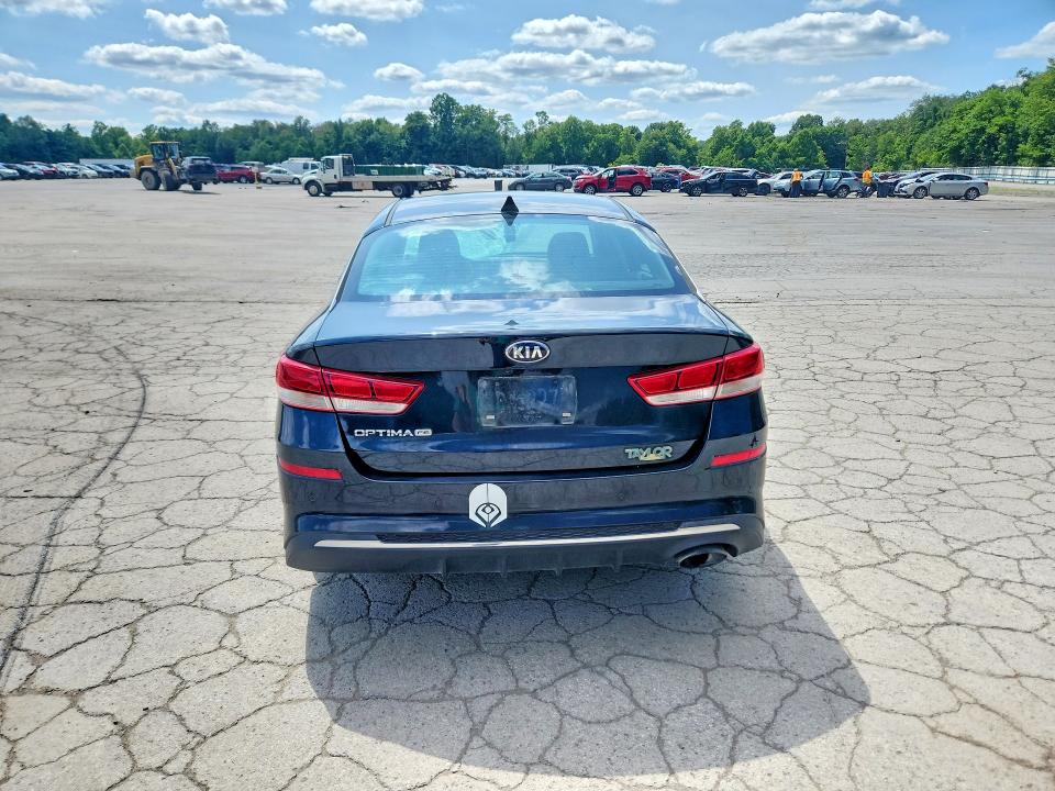 2020 Kia Optima მანქანა იყიდება აუქციონზე, vin: 5XXGT4L30LG403997, აუქციონის ნომერი: 62489696
