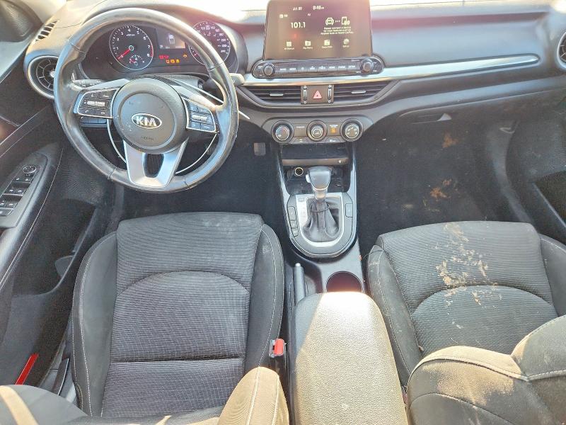 61125616 :رقم المزاد ، 3KPF54AD8ME315839 vin ، 2021 Kia Forte مزاد بيع