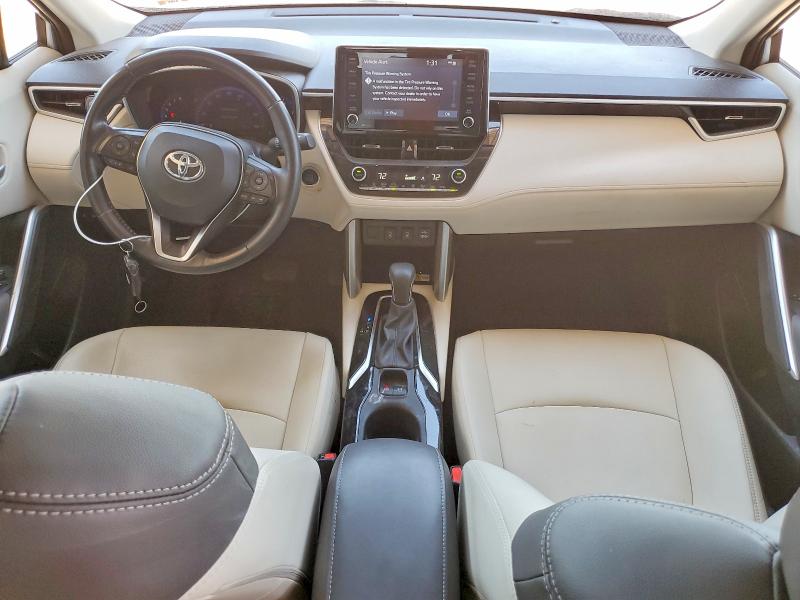 60057616 :رقم المزاد ، 7MUEAAAG7NV028375 vin ، 2022 Toyota Corolla Cross مزاد بيع