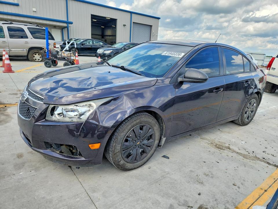 Продажа на аукционе авто 2014 Chevrolet Cruze, vin: 1G1PB5SH1E7210154, номер лота: 61945336