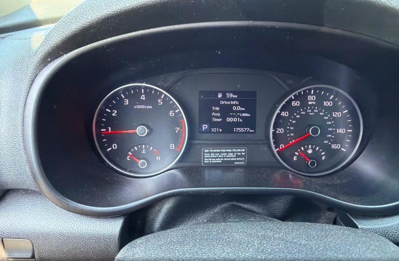 62727356 :رقم المزاد ، KNDPMCAC8L7755809 vin ، 2020 Kia Sportage مزاد بيع