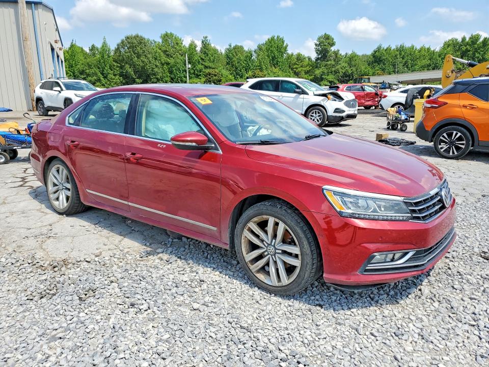 Продаж на аукціоні авто 2017 Volkswagen Passat, vin: 1VWCT7A39HC055169, номер лоту: 61909486