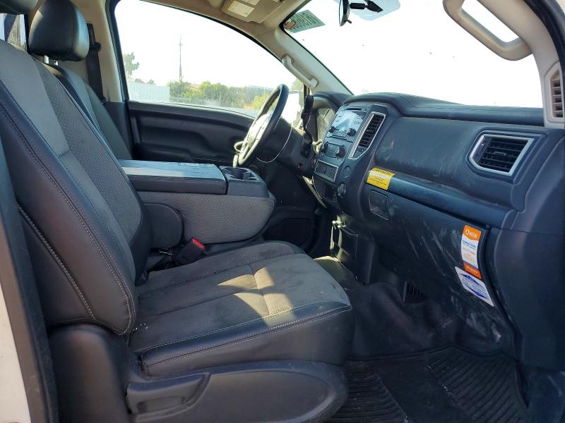 Продажа на аукционе авто 2017 Nissan Titan, vin: 1N6AA1R76HN575884, номер лота: 61968866