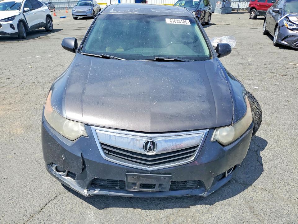 41633106 :رقم المزاد ، JH4CU2F65DC010051 vin ، 2013 Acura Tsx مزاد بيع