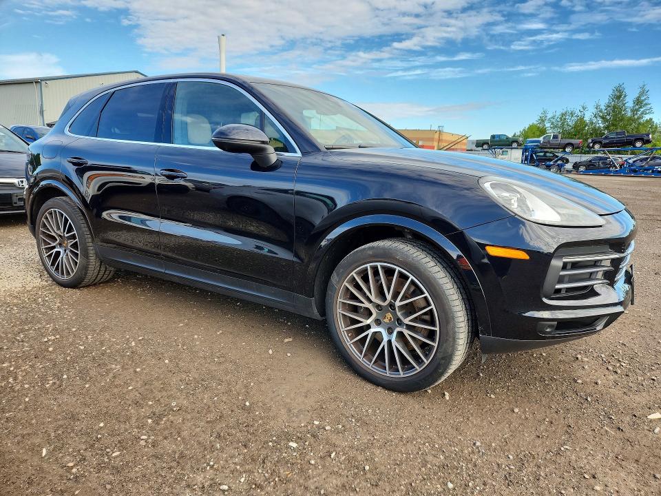 59947066 :رقم المزاد ، WP1AA2AY4NDA05055 vin ، 2022 Porsche Cayenne مزاد بيع