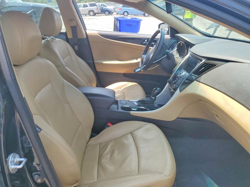 63059326 :رقم المزاد ، 5NPEC4AC0CH348871 vin ، 2012 Hyundai Sonata مزاد بيع