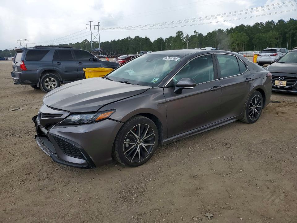 Продажа на аукционе авто 2022 Toyota Camry, vin: 4T1G11AK4NU671975, номер лота: 62161186