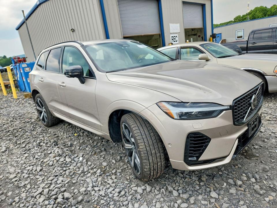 Aukcja sprzedaży 2025 Volvo Xc60, vin: YV4H60RM9S1147449, numer aukcji: 61298086