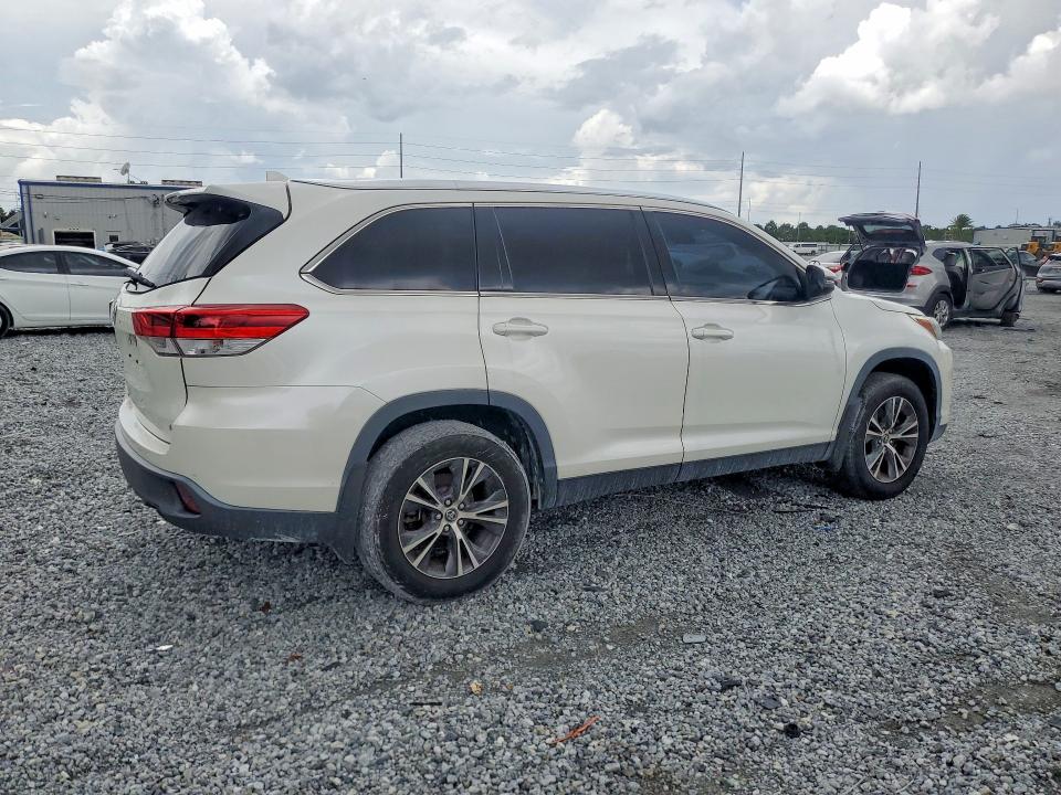 Продажа на аукционе авто 2019 Toyota Highlander, vin: 5TDZZRFHXKS328637, номер лота: 61287066