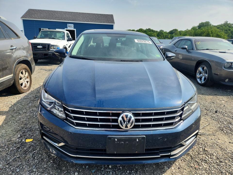 2019 Volkswagen Passat მანქანა იყიდება აუქციონზე, vin: 1VWLA7A33KC003601, აუქციონის ნომერი: 60829276