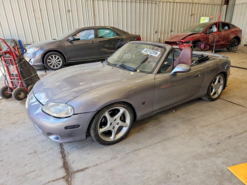 Продаж на аукціоні авто 2002 Mazda Mx-5 Miata, vin: JM1NB353320224502, номер лоту: 62212316