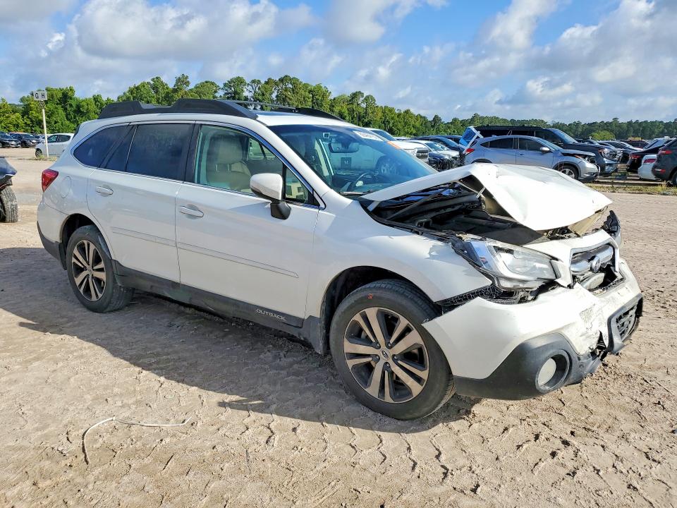 60484166 :رقم المزاد ، 4S4BSENCXK3264410 vin ، 2019 Subaru Outback مزاد بيع