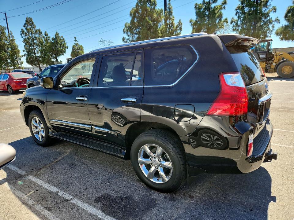 2013 Lexus Gx მანქანა იყიდება აუქციონზე, vin: JTJJM7FX4D5059418, აუქციონის ნომერი: 59866846