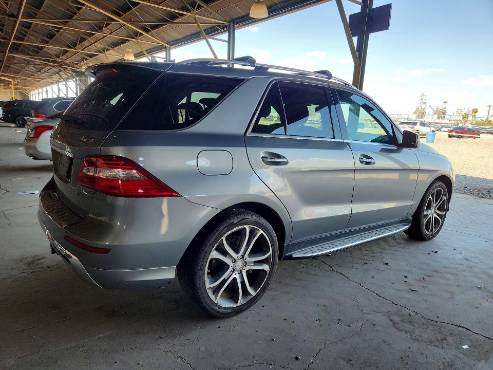Продажа на аукционе авто 2014 Mercedes-benz Ml, vin: 4JGDA7DB3EA299208, номер лота: 61567916