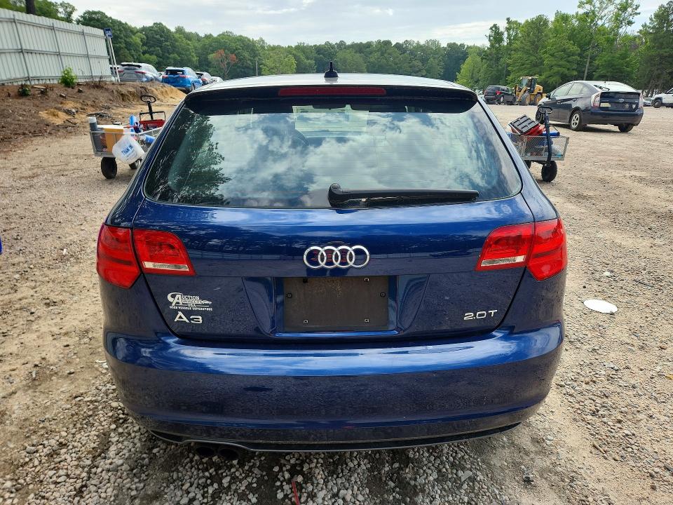 61723456 :رقم المزاد ، WAUBEAFM7CA104250 vin ، 2012 Audi A3 مزاد بيع