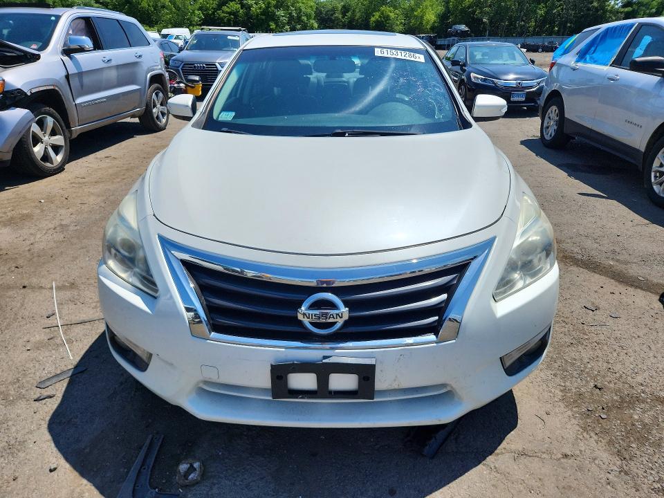 Продажа на аукционе авто 2015 Nissan Altima, vin: 1N4AL3AP0FN901444, номер лота: 61531286