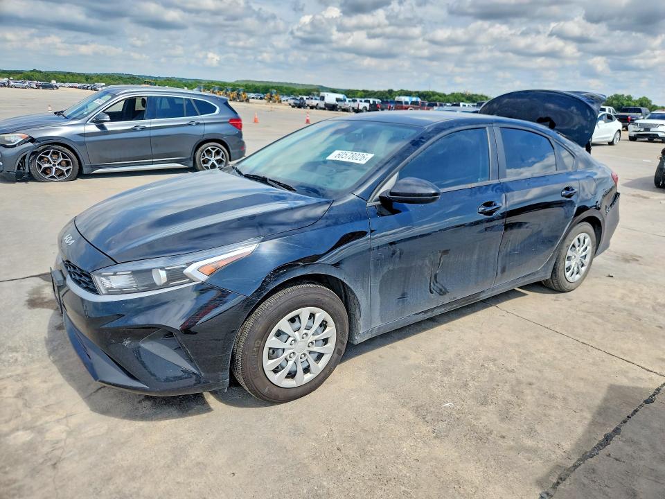 60578026 :رقم المزاد ، 3KPF24AD9RE695323 vin ، 2024 Kia Forte مزاد بيع