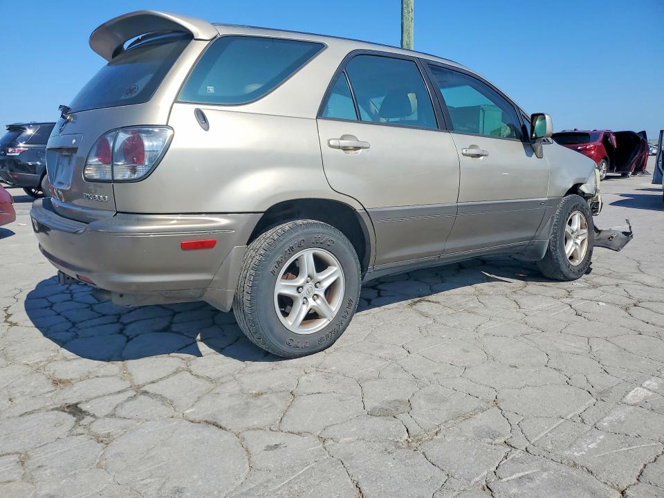 63162746 :رقم المزاد ، JTJHF10U010187605 vin ، 2001 Lexus Rx مزاد بيع