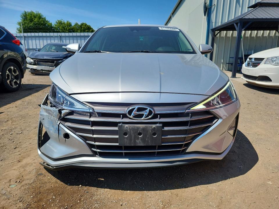 61195686 :رقم المزاد ، KMHD84LF5KU774379 vin ، 2019 Hyundai Elantra مزاد بيع