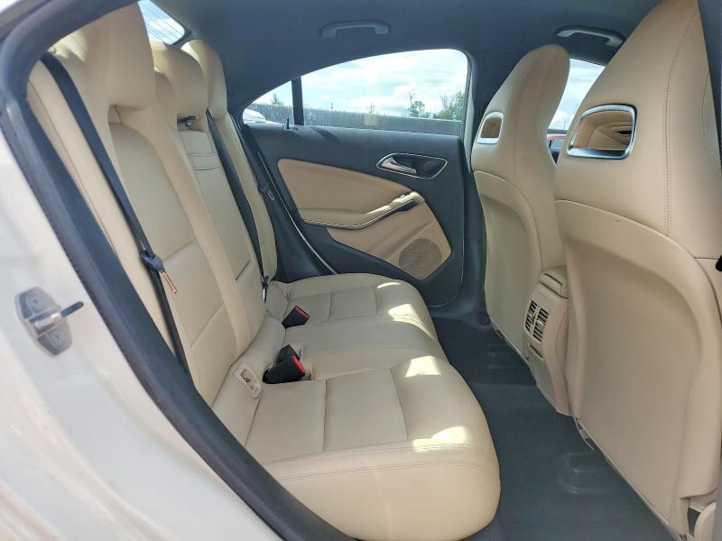 Продаж на аукціоні авто 2018 Mercedes-benz Cla, vin: WDDSJ4GB2JN691806, номер лоту: 59706856