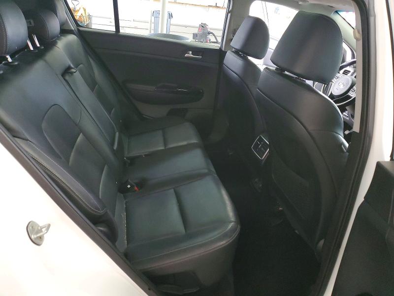 Продажа на аукционе авто 2018 Kia Sportage, vin: KNDPNCAC3J7389204, номер лота: 61043796