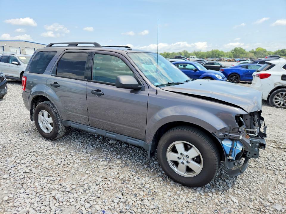 2012 Ford Escape მანქანა იყიდება აუქციონზე, vin: 1FMCU9D7XCKB88723, აუქციონის ნომერი: 60688556