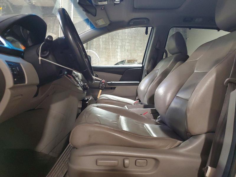 60304216 :رقم المزاد ، 5FNRL5H67CB111686 vin ، 2012 Honda Odyssey مزاد بيع