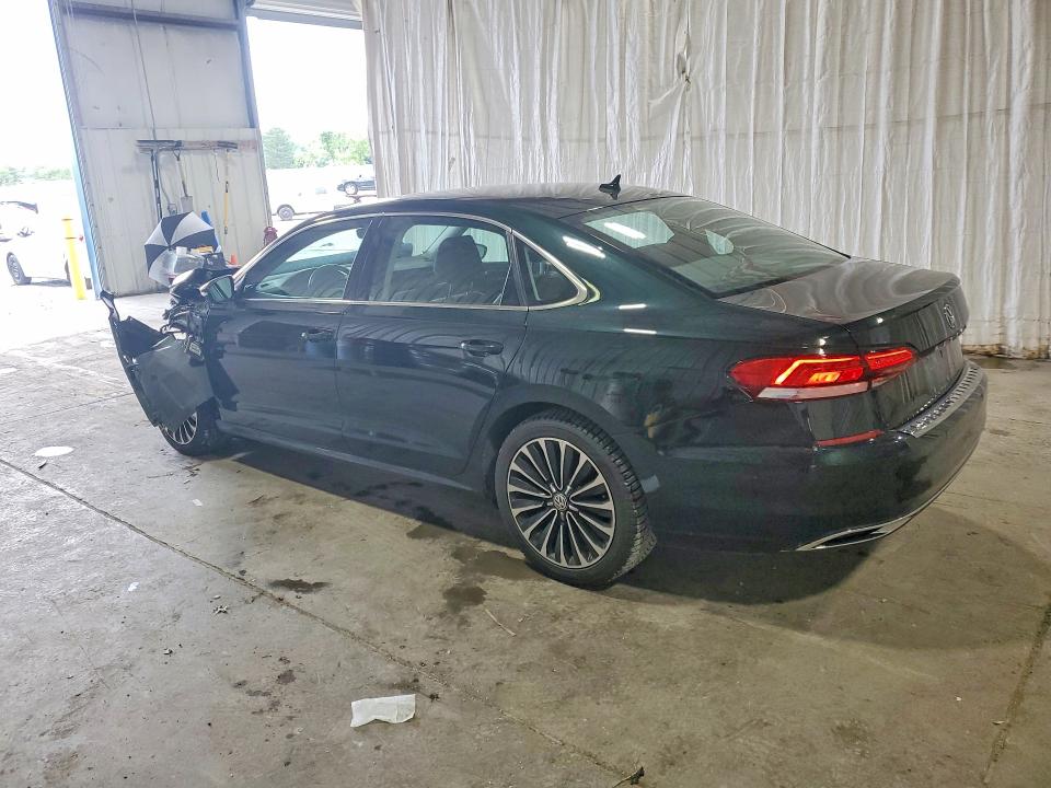 62944986 :رقم المزاد ، 1VWBA7A3XNC002784 vin ، 2022 Volkswagen Passat مزاد بيع