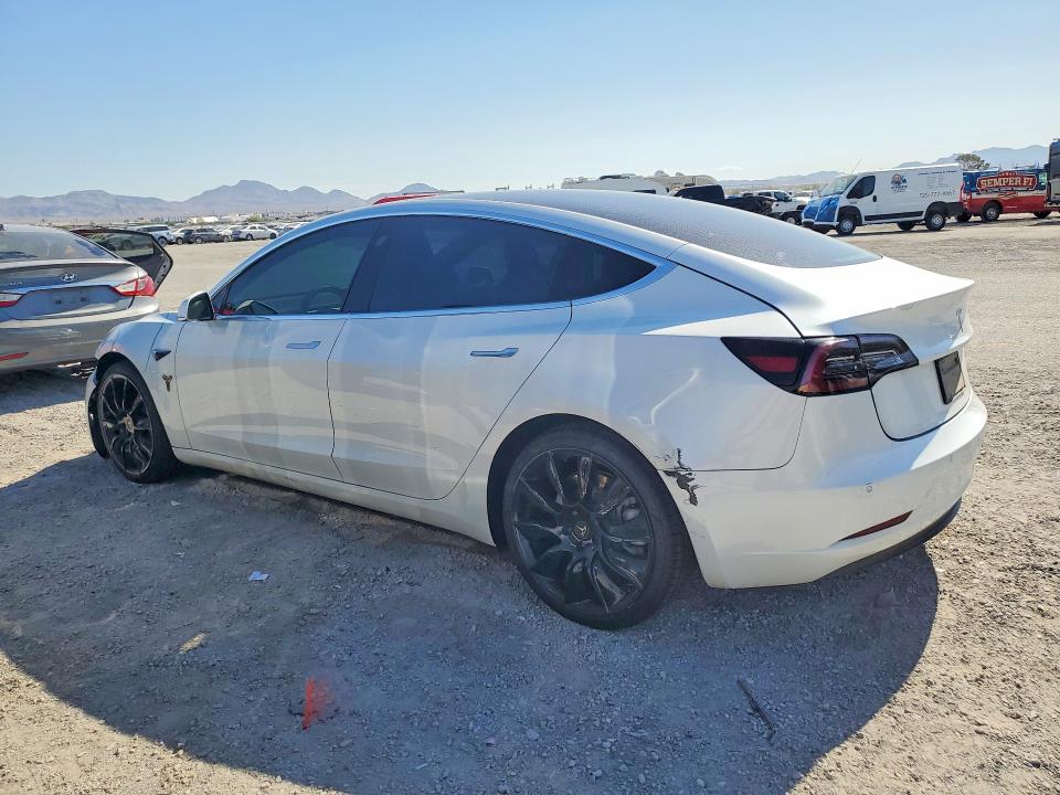 Auction sale of the 2020 Tesla Model 3, vin: 5YJ3E1EAXLF807623, lot number: 60791576