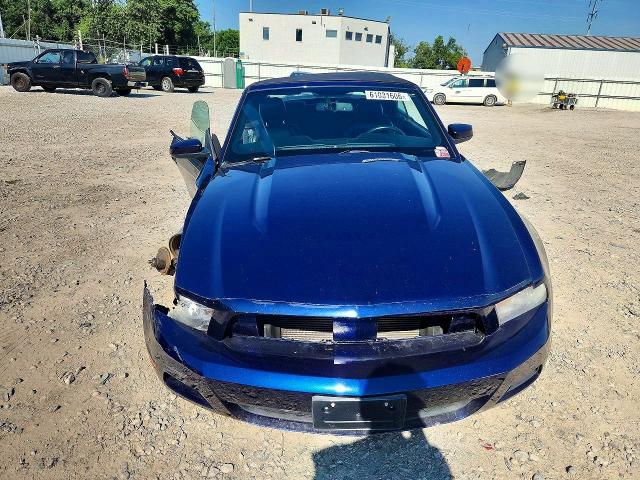 61031606 :رقم المزاد ، 1ZVBP8EN0A5118848 vin ، 2010 Ford Mustang مزاد بيع