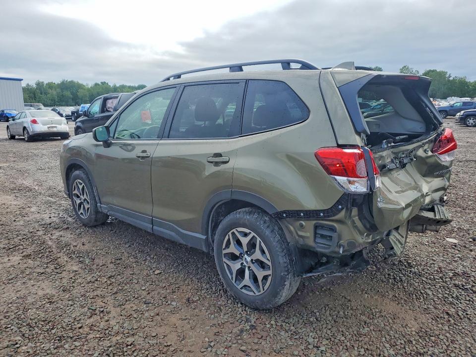 62672106 :رقم المزاد ، JF2SKADC3PH401259 vin ، 2023 Subaru Forester مزاد بيع