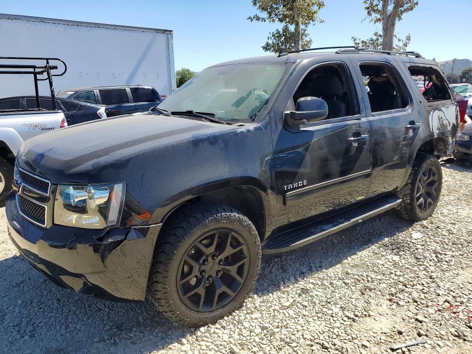 61578806 :رقم المزاد ، 1GNSKBE03BR133395 vin ، 2011 Chevrolet Tahoe مزاد بيع
