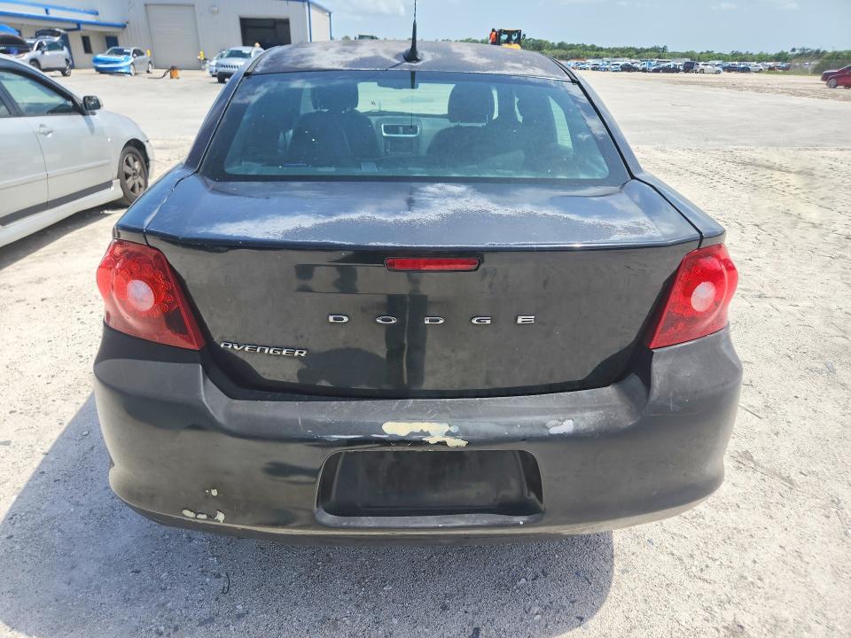 60991046 :رقم المزاد ، 1B3BD2FG1BN506280 vin ، 2011 Dodge Avenger مزاد بيع