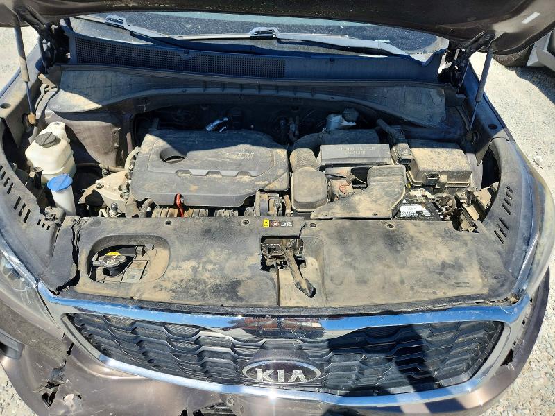 63427196 :رقم المزاد ، 5XYPG4A3XKG563905 vin ، 2019 Kia Sorento مزاد بيع