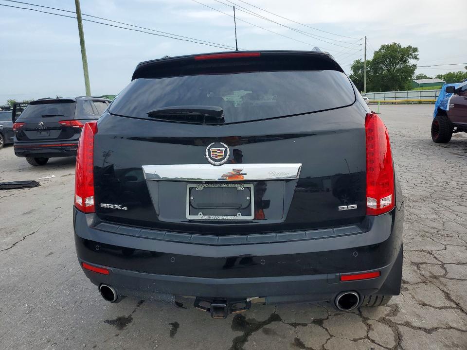62590686 :رقم المزاد ، 3GYFNEE39GS570555 vin ، 2016 Cadillac Srx مزاد بيع