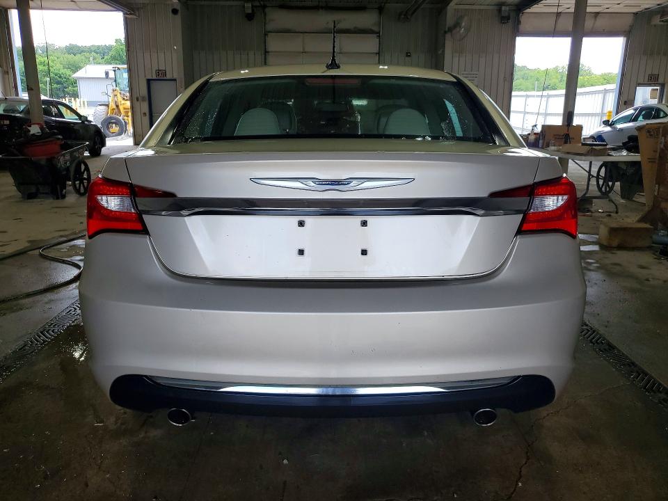 2014 Chrysler 200 მანქანა იყიდება აუქციონზე, vin: 1C3CCBCG2EN172876, აუქციონის ნომერი: 59988486