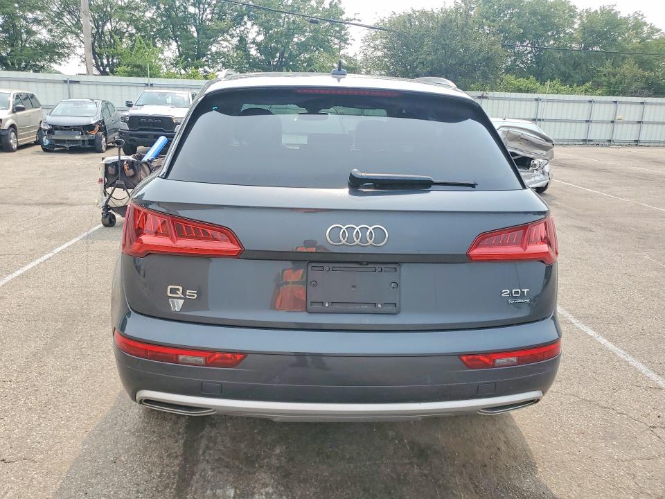 Продажа на аукционе авто 2018 Audi Q5, vin: WA1BNAFY0J2072281, номер лота: 61616596