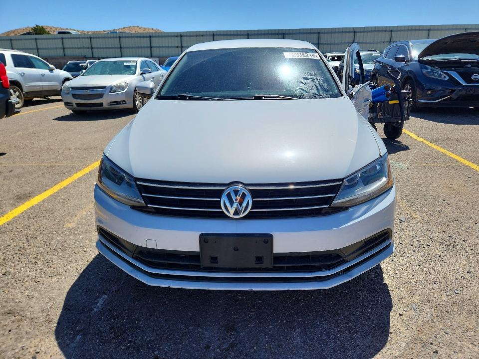 2017 Volkswagen Jetta მანქანა იყიდება აუქციონზე, vin: 3VW2B7AJ6HM407149, აუქციონის ნომერი: 62936216