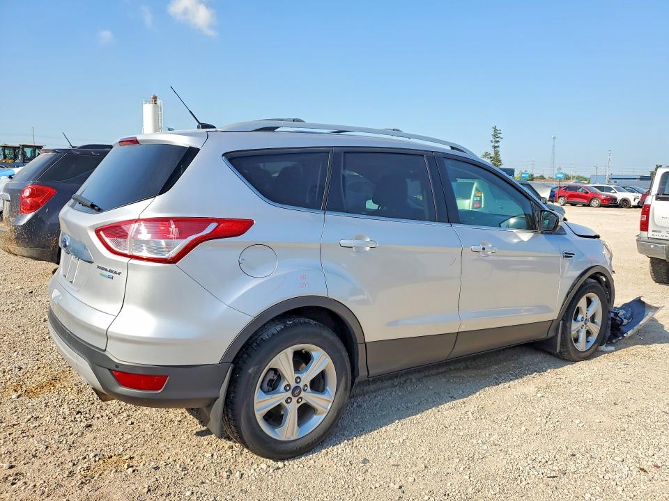 Продаж на аукціоні авто 2015 Ford Escape, vin: 1FMCU9J9XFUB23305, номер лоту: 61015166