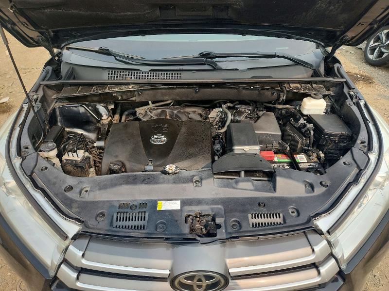 Продаж на аукціоні авто 2019 Toyota Highlander, vin: 5TDZZRFH0KS347228, номер лоту: 61595506