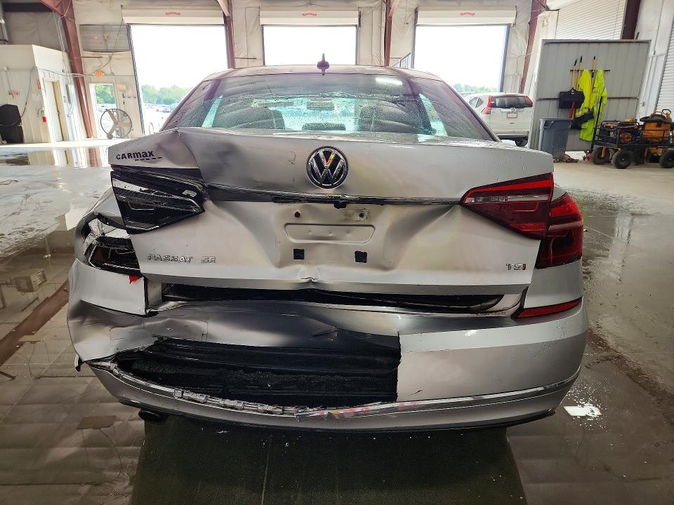 Продаж на аукціоні авто 2017 Volkswagen Passat, vin: 1VWBT7A3XHC082537, номер лоту: 63017296